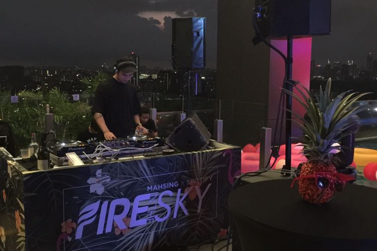 Fire In The Sky I (7)